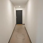 Flat With Garage And Balcony With View To A Garden * ヴィラ・ノヴァ・デ・ガイア