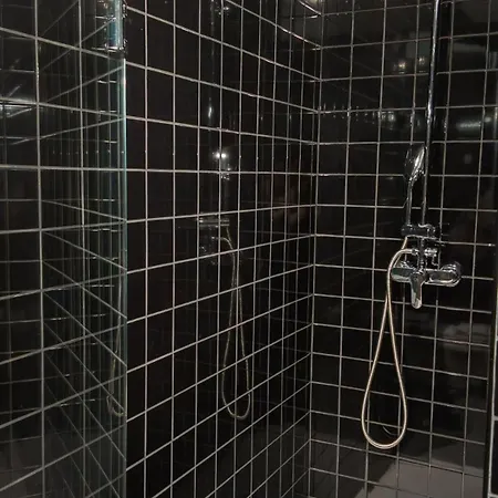 Apartman Flat With Garage And Balcony With View To A Garden Vila Nova de Gaia