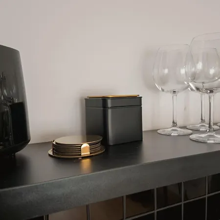 Flat With Garage And Balcony With View To A Garden