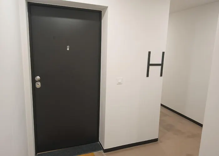 Flat With Garage And Balcony With View To A Garden *