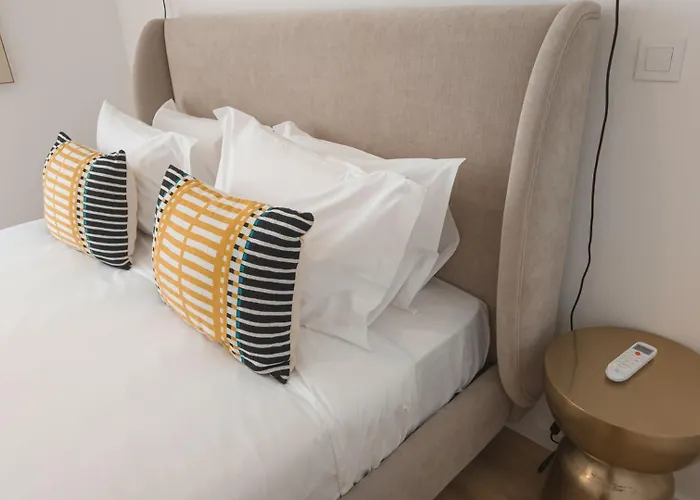 Lejlighed Flat With Garage And Balcony With View To A Garden